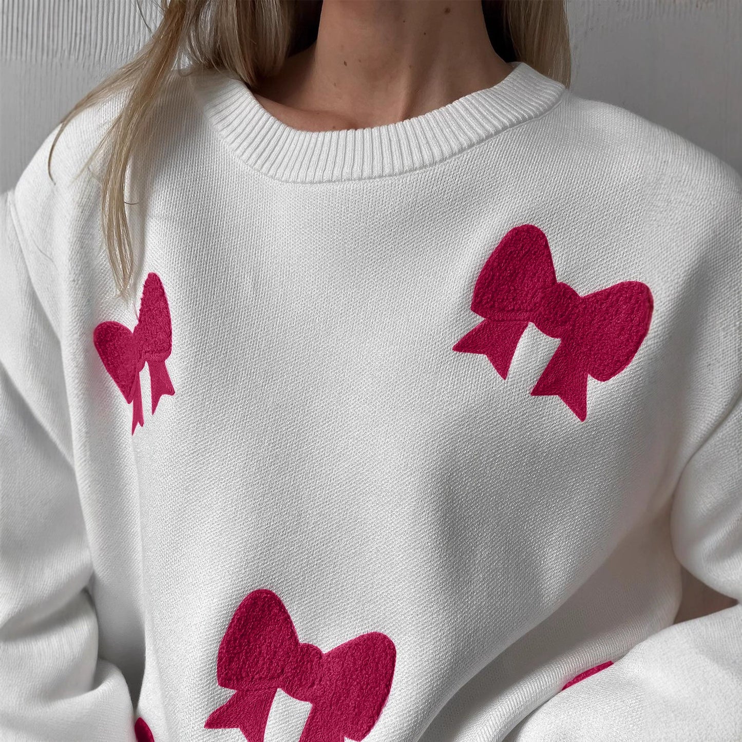 Damen modischer Pullover mit auffälligen Schleifendetails Stalluxe