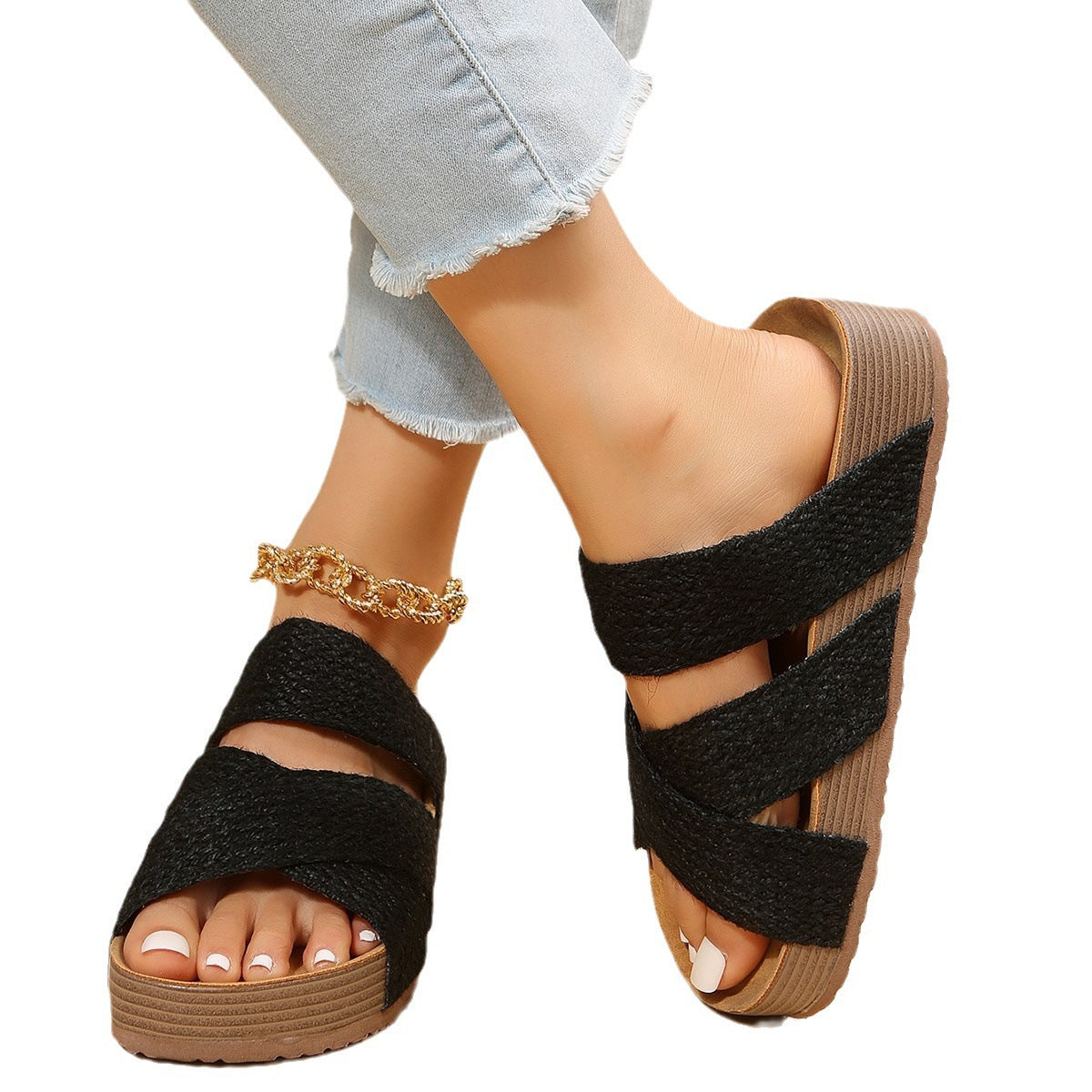Damen Komfortable Wedge-Pantoletten mit eleganten geflochtenen Elementen Stalluxe