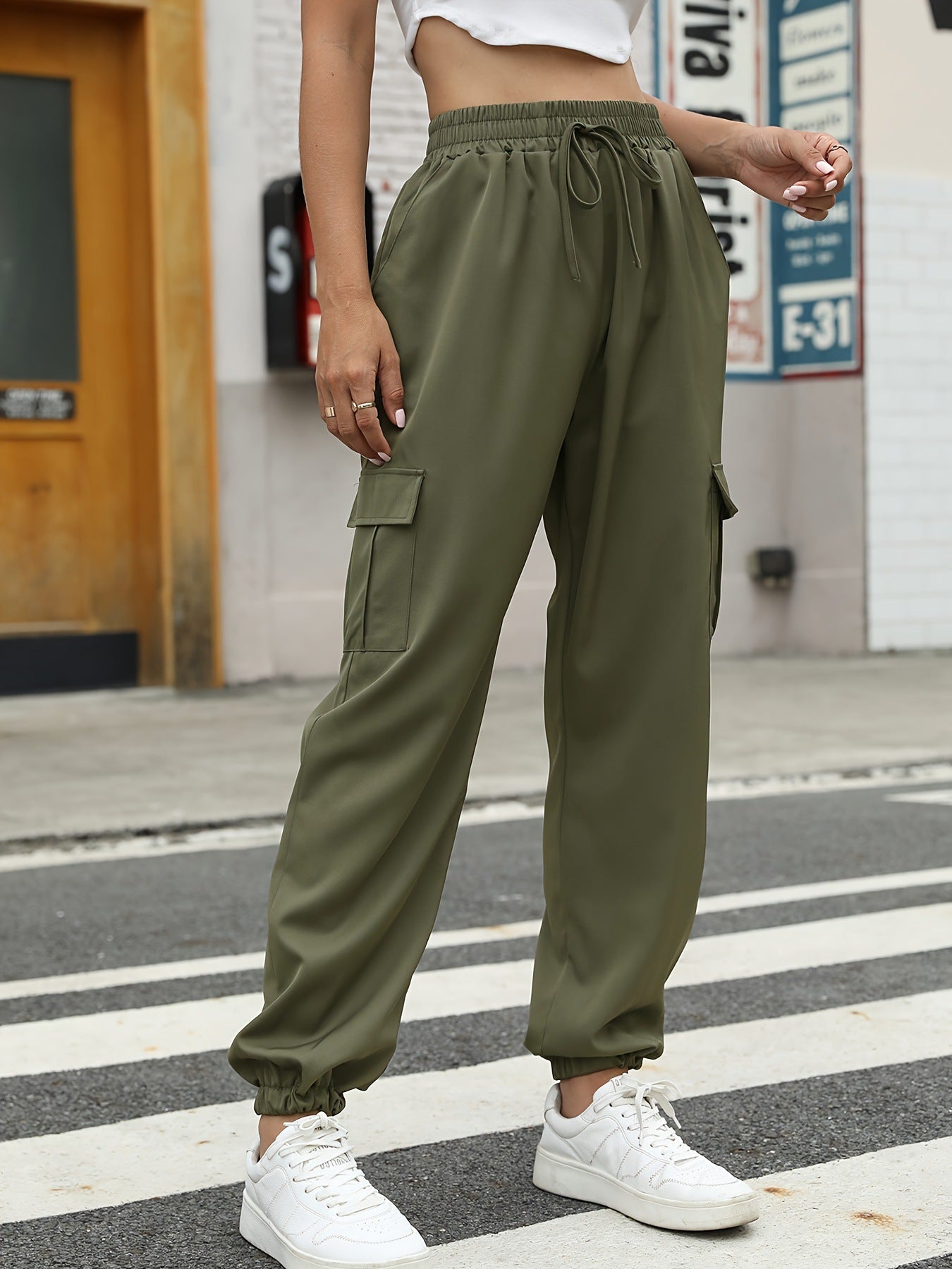Damen Cargo-Hose mit elastischem Bund und praktischen Seitentaschen Stalluxe