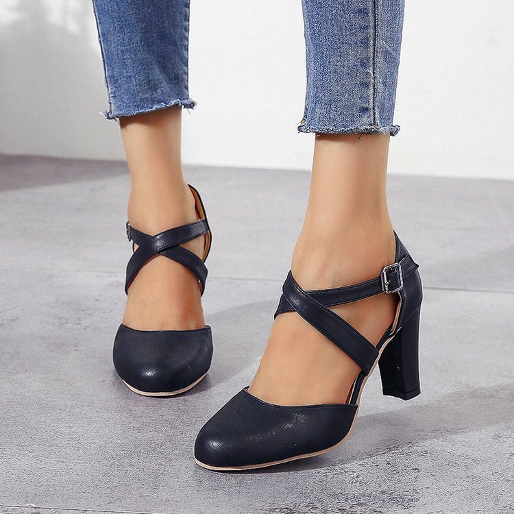 Damen Elegante Absatzschuhe mit verstellbarem Riemen Stalluxe