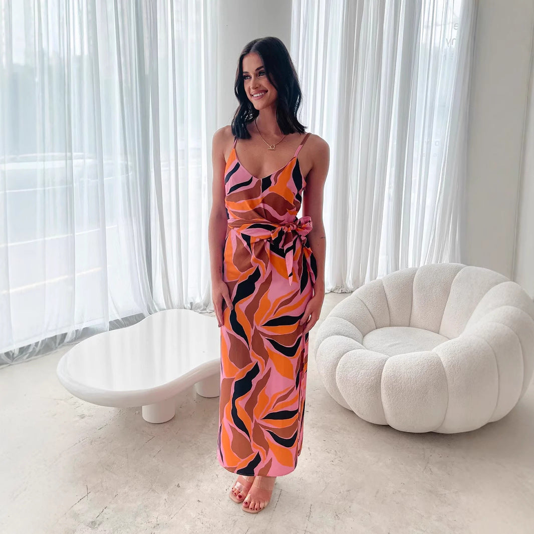 Damen luftiges Maxikleid mit floralem Print und Bindegürtel Stalluxe