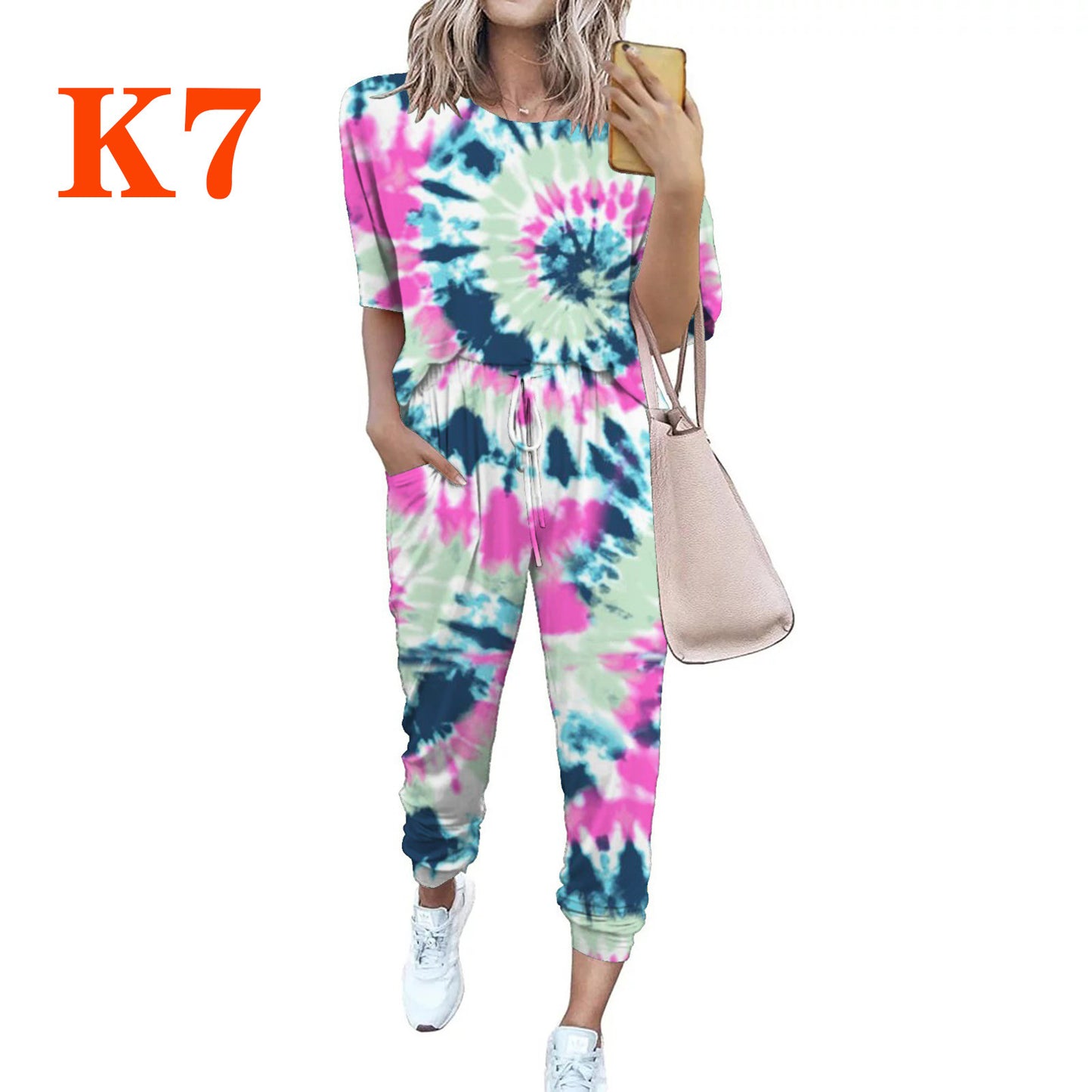Damen Leichter Freizeit-Jumpsuit mit einem auffälligen Batik-Muster und praktischen Taschen Stalluxe