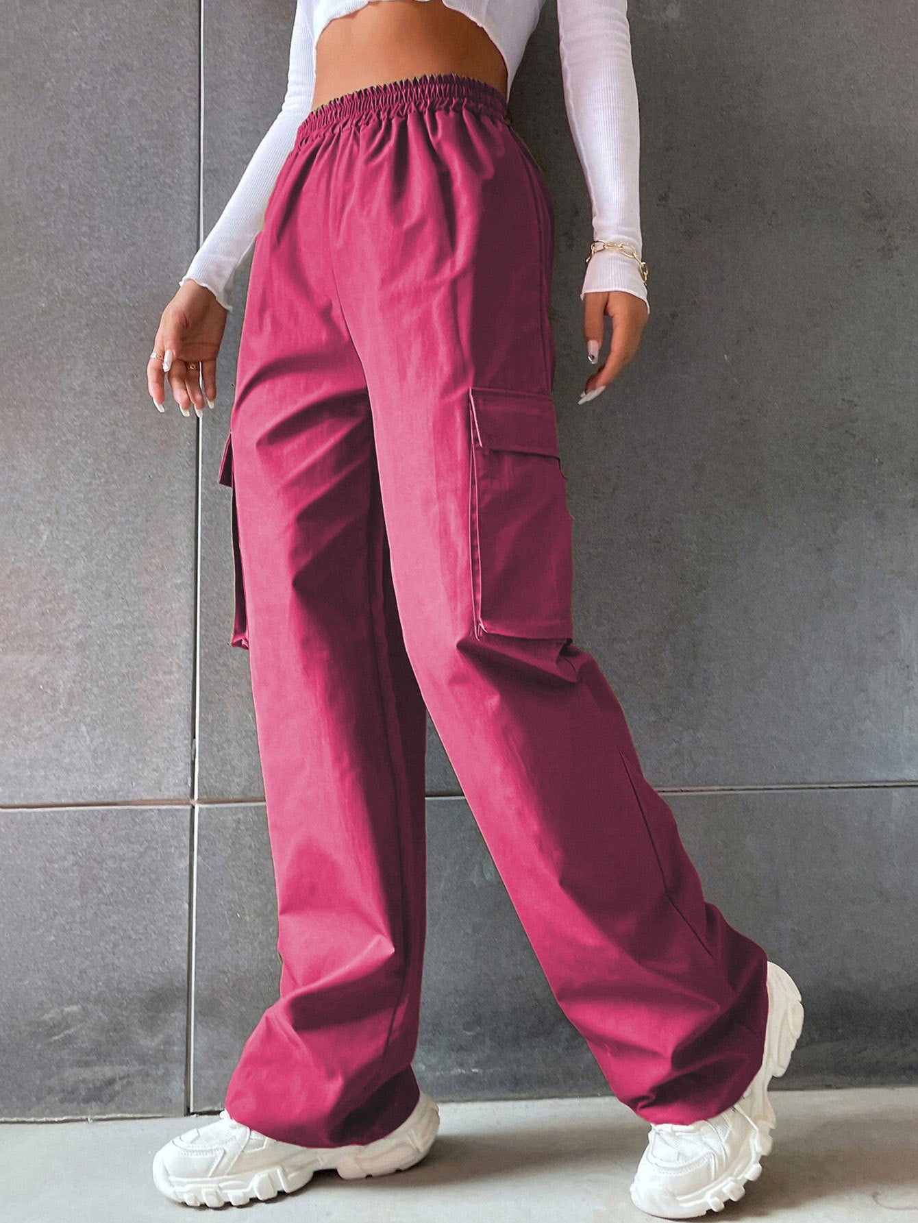 Damen Cargo-Hose mit seitlichen Taschen und elastischem Bund Stalluxe