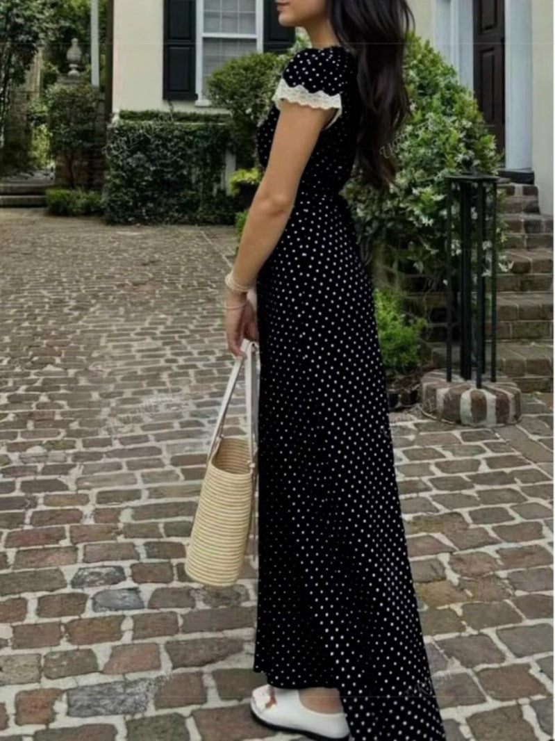 Damen Maxikleid mit raffiniertem Schnitt und floralen Spitzenakzenten Stalluxe