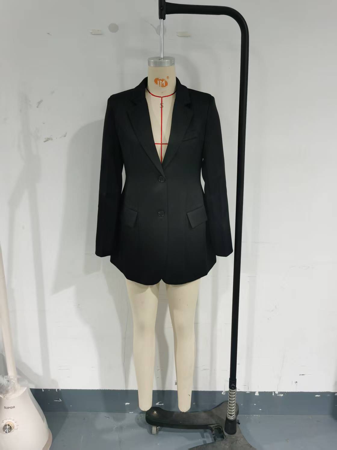 Damen Modischer Blazer mit tailliertem Schnitt Stalluxe