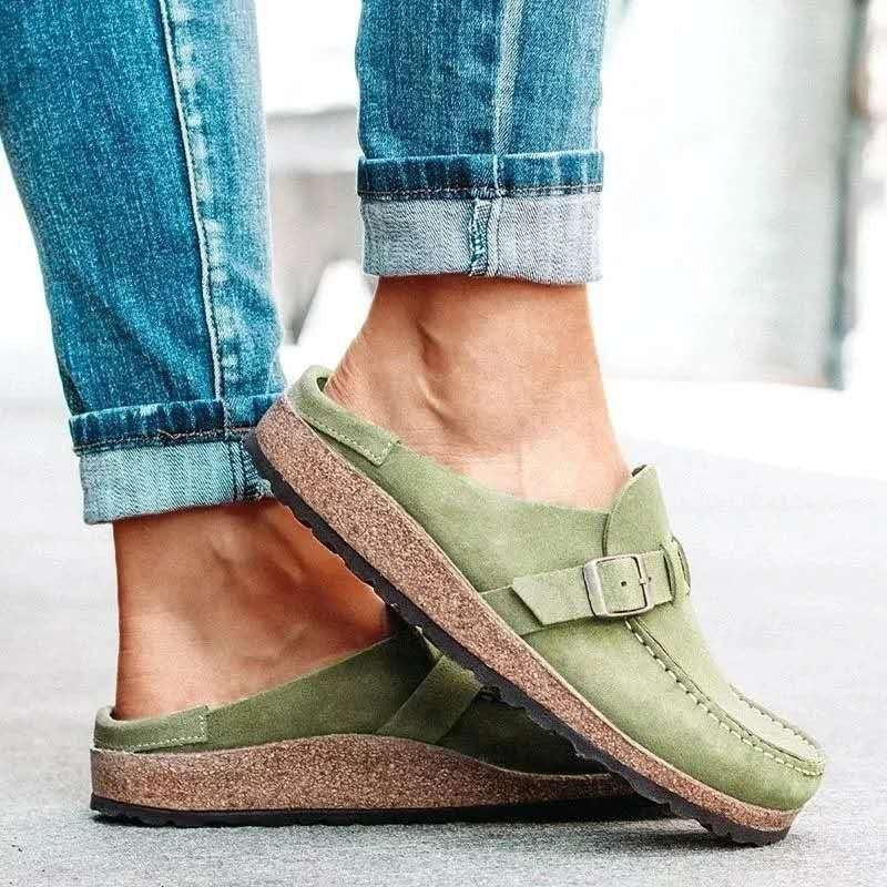 Damen Komfortable Clogs mit anatomischem Fußbett und elegantem Riemendesign Stalluxe