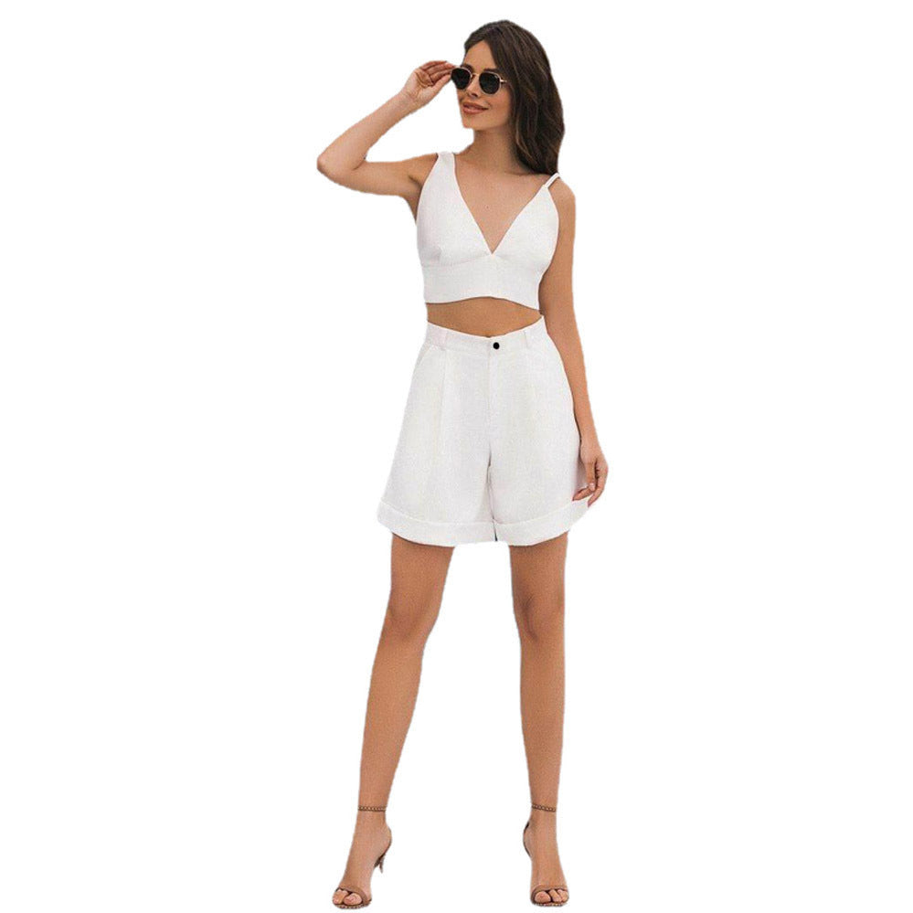 Damen Crop-Top und Shorts Ensemble mit Schnitt und Taschen Stalluxe