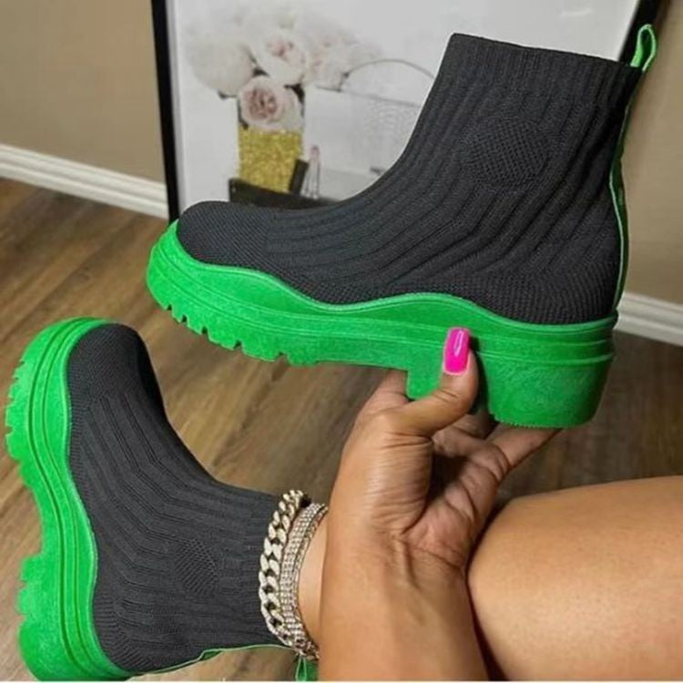 Damen Knöchelschuhe mit rutschfester Gummisohle und elastischem Strickdesign Stalluxe