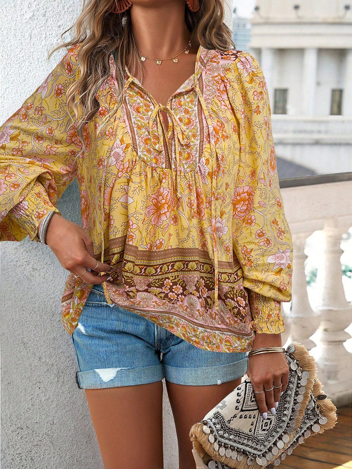 Damen luftige Bluse mit raffiniertem floralem Design und lockerem Schnitt Stalluxe