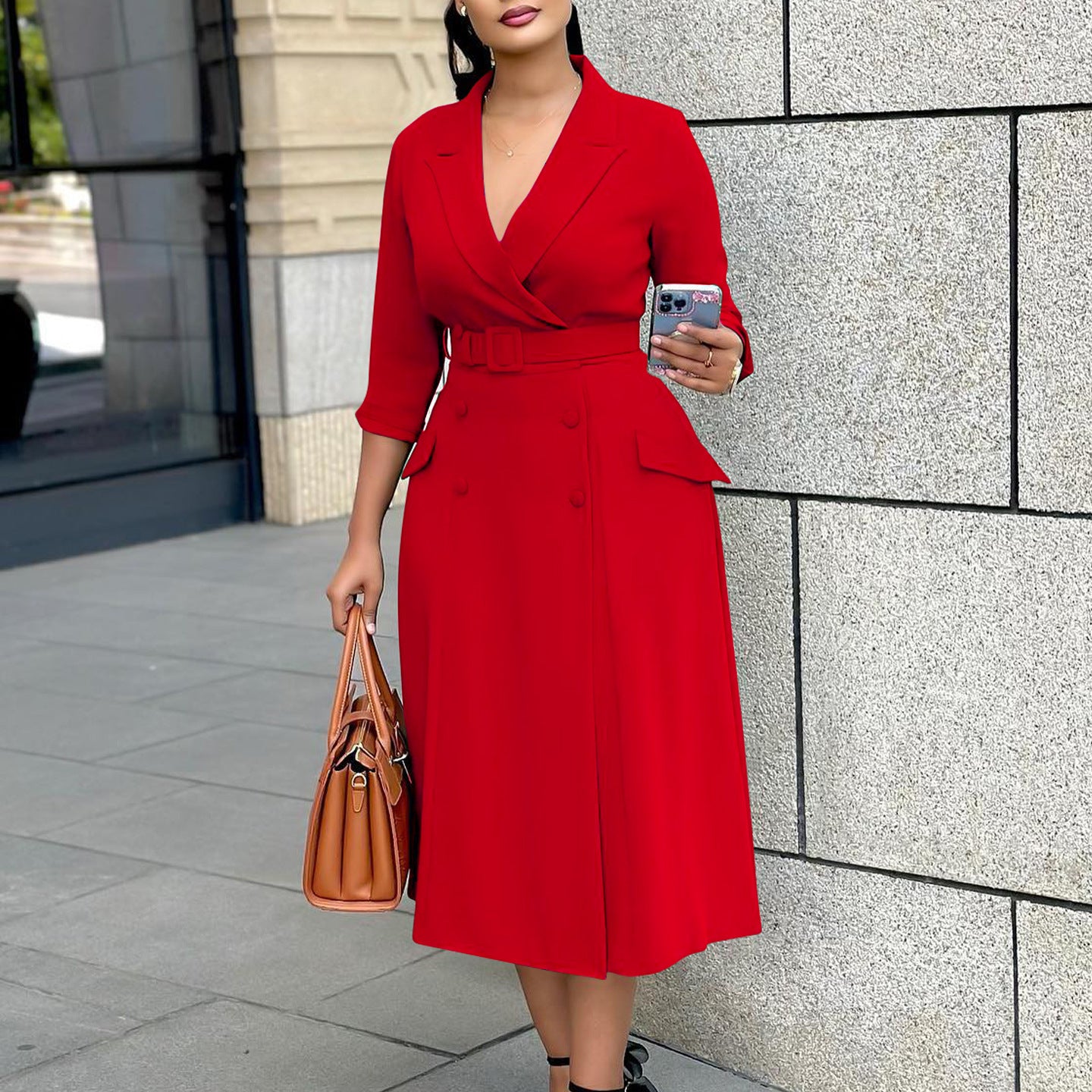 Damen Trenchkleid mit tailliertem Gürtel und luxuriösen Details Stalluxe