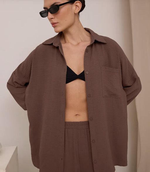 Damen lässige Bluse mit durchgehendem Knopfverschluss und Brusttasche Stalluxe