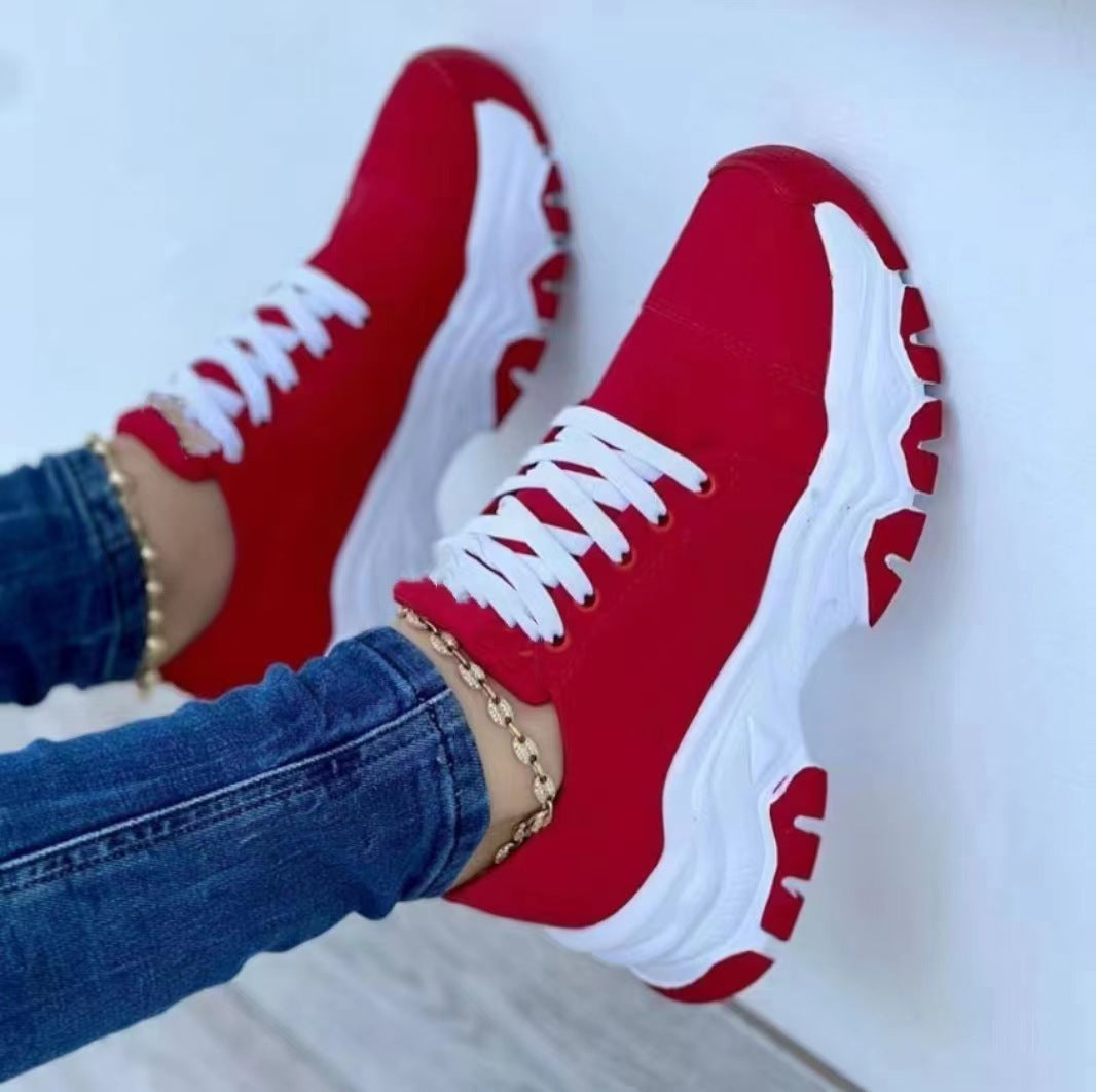 Damen Sportliche Chunky Sneakers mit luftiger Mesh-Oberfläche Stalluxe