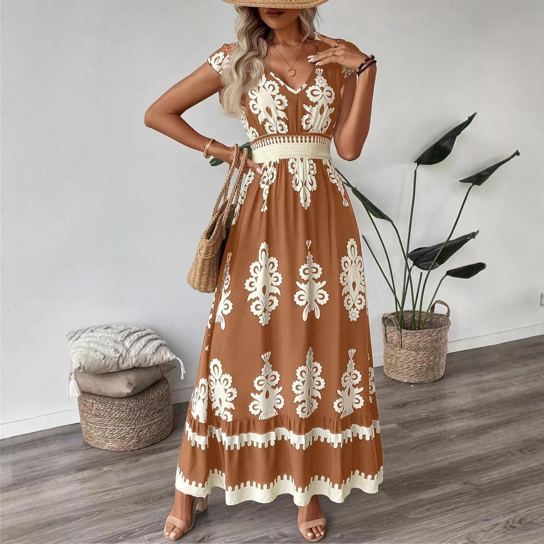 Damen Maxikleid mit floralen Mustern und dekorativem Taillengürtel Stalluxe