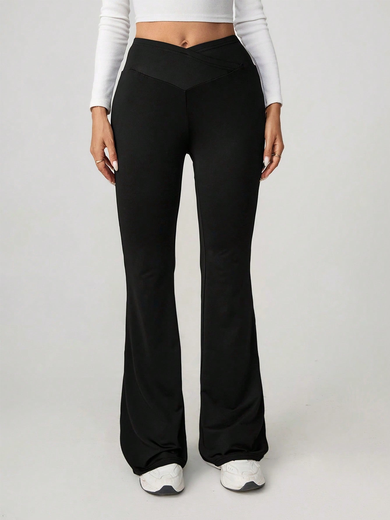 Damen High-Waist Sporthose mit weitem Bein und elastischem Bund Stalluxe