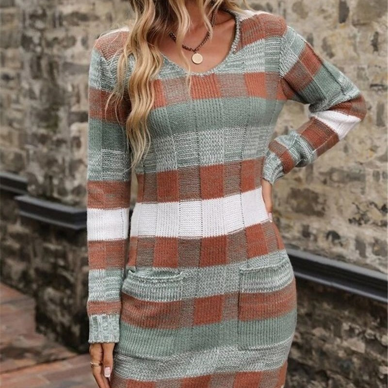 Damen Strickkleid im modernen Karomuster mit aufgesetzten Taschen Stalluxe