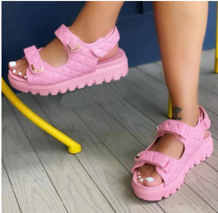 Damen Plateausandalen mit ergonomischem Riemen-Design und rutschfester Sohle Stalluxe