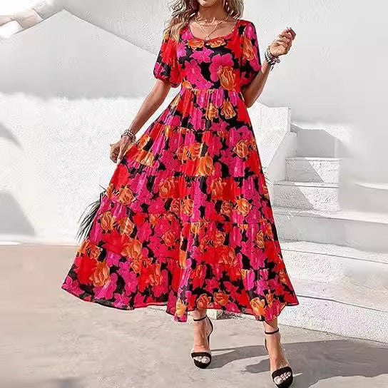 Damen Maxikleid mit schwingendem Saum und floralem Muster Stalluxe