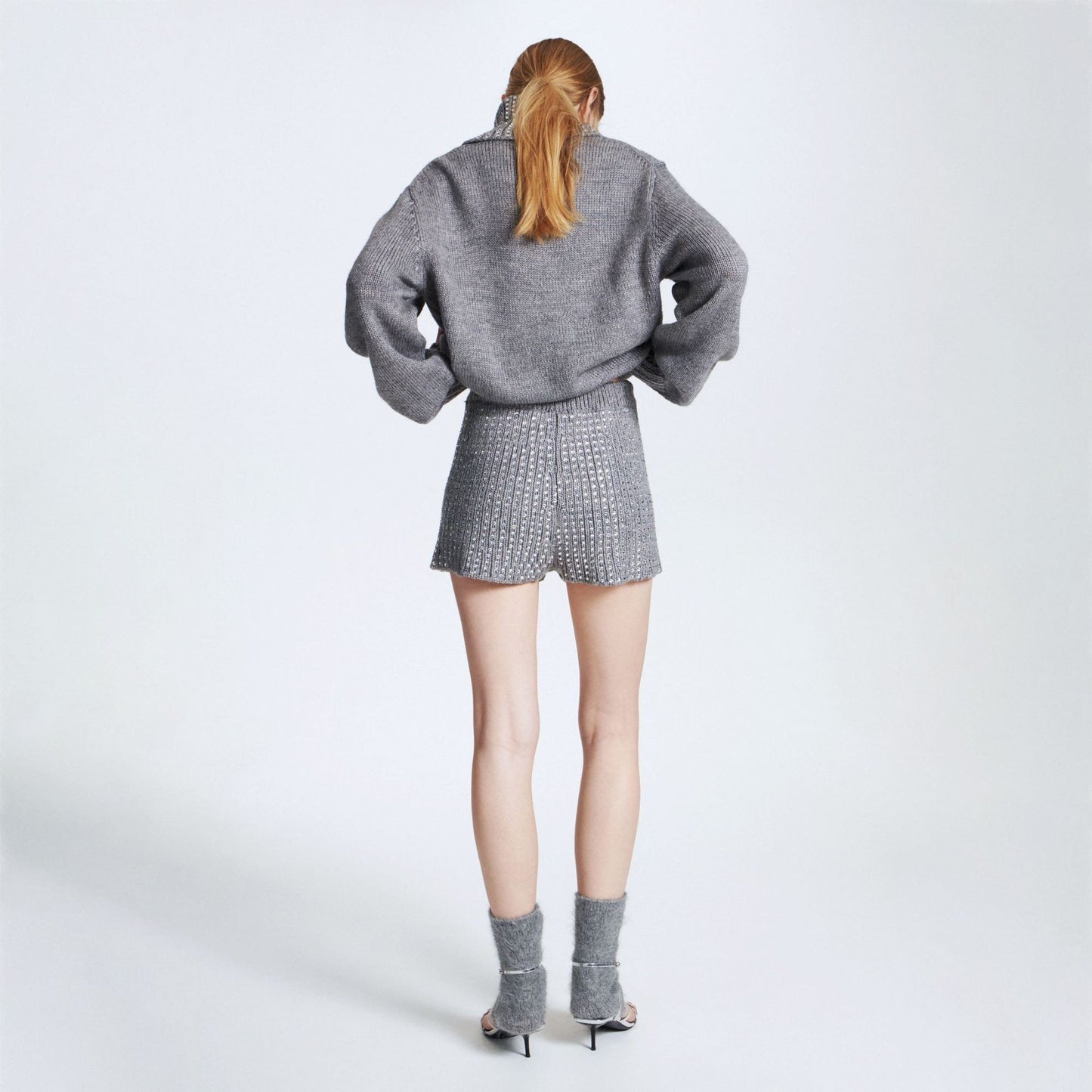 Damen Strickpullover mit hohem Kragen und passendem Shorts-Set Stalluxe