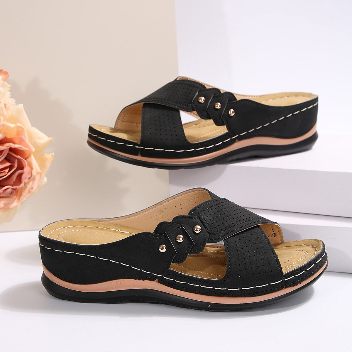 Damen Komfortable Riemensandalen mit atmungsaktiven Einsätzen und ergonomischer Sohle Stalluxe