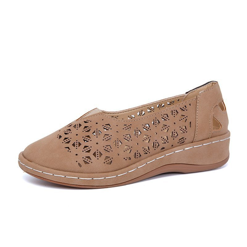 Damen elegante Clogs mit luftigen Schnittmuster und bequemer Sohle Stalluxe