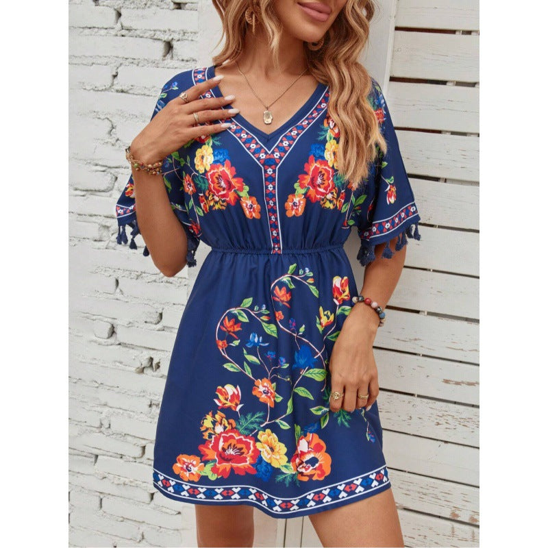 Damen Freizeitkleid mit floralem Design und fransigen Ärmeln Stalluxe
