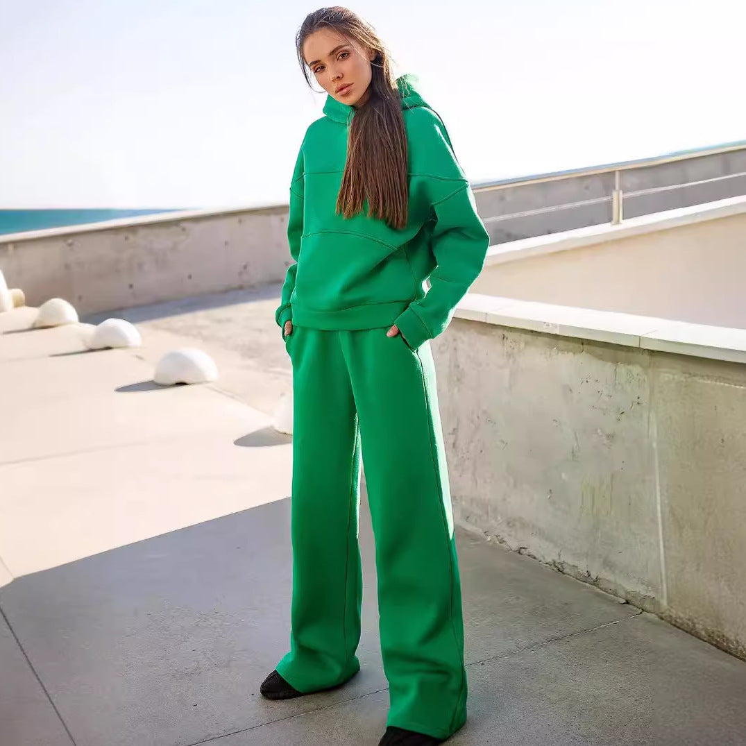 Damen lässiger Hoodie mit lässiger Jogginghose im modernen Schnitt Stalluxe