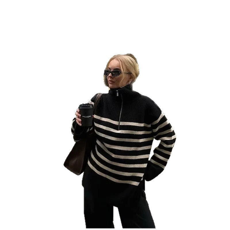 Damen Teddy-Pullover mit hohem Kragen und modernem Streifenmuster Stalluxe