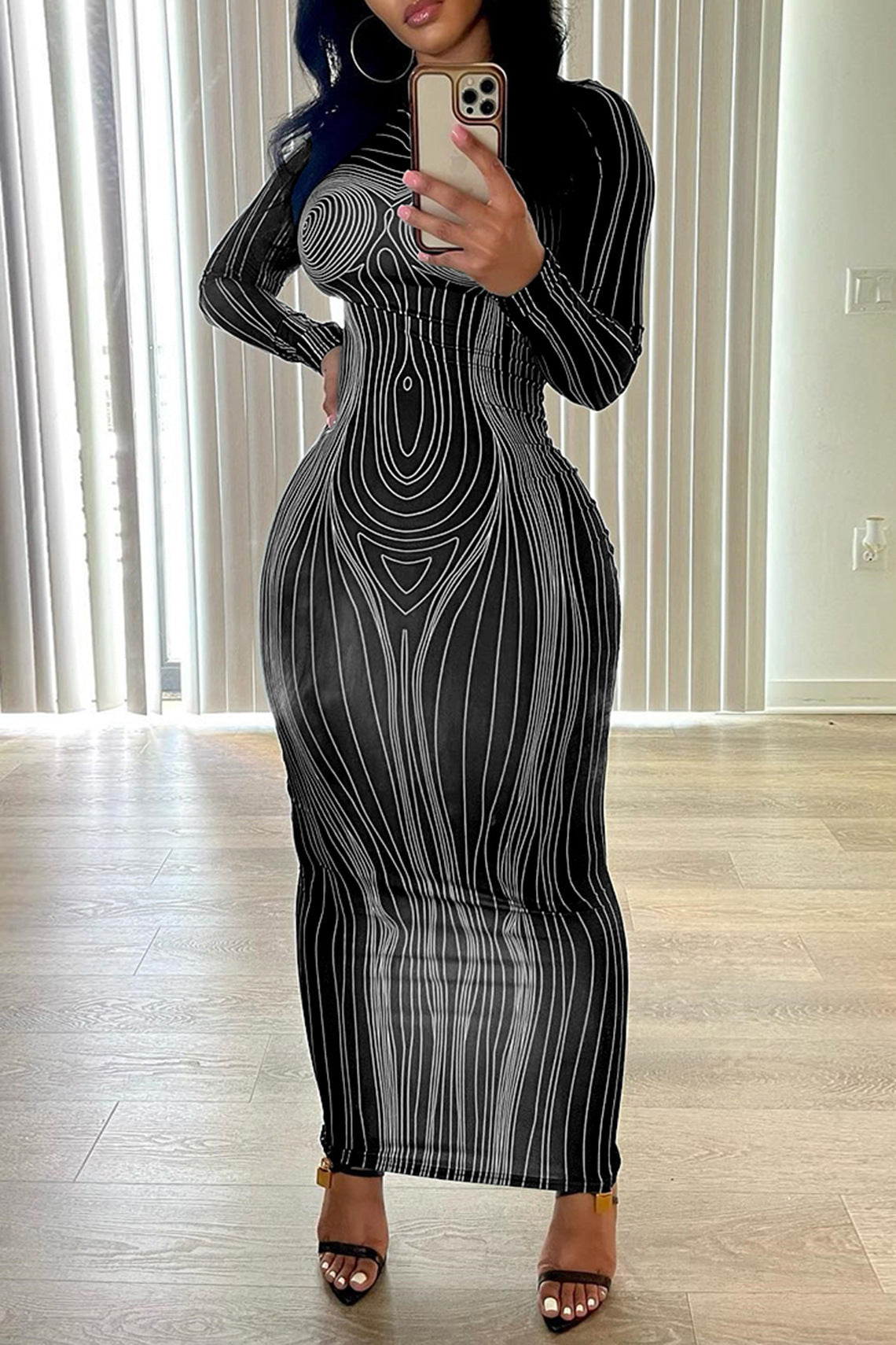 Damen Langarm Maxikleid mit figurformender Linienstruktur Stalluxe