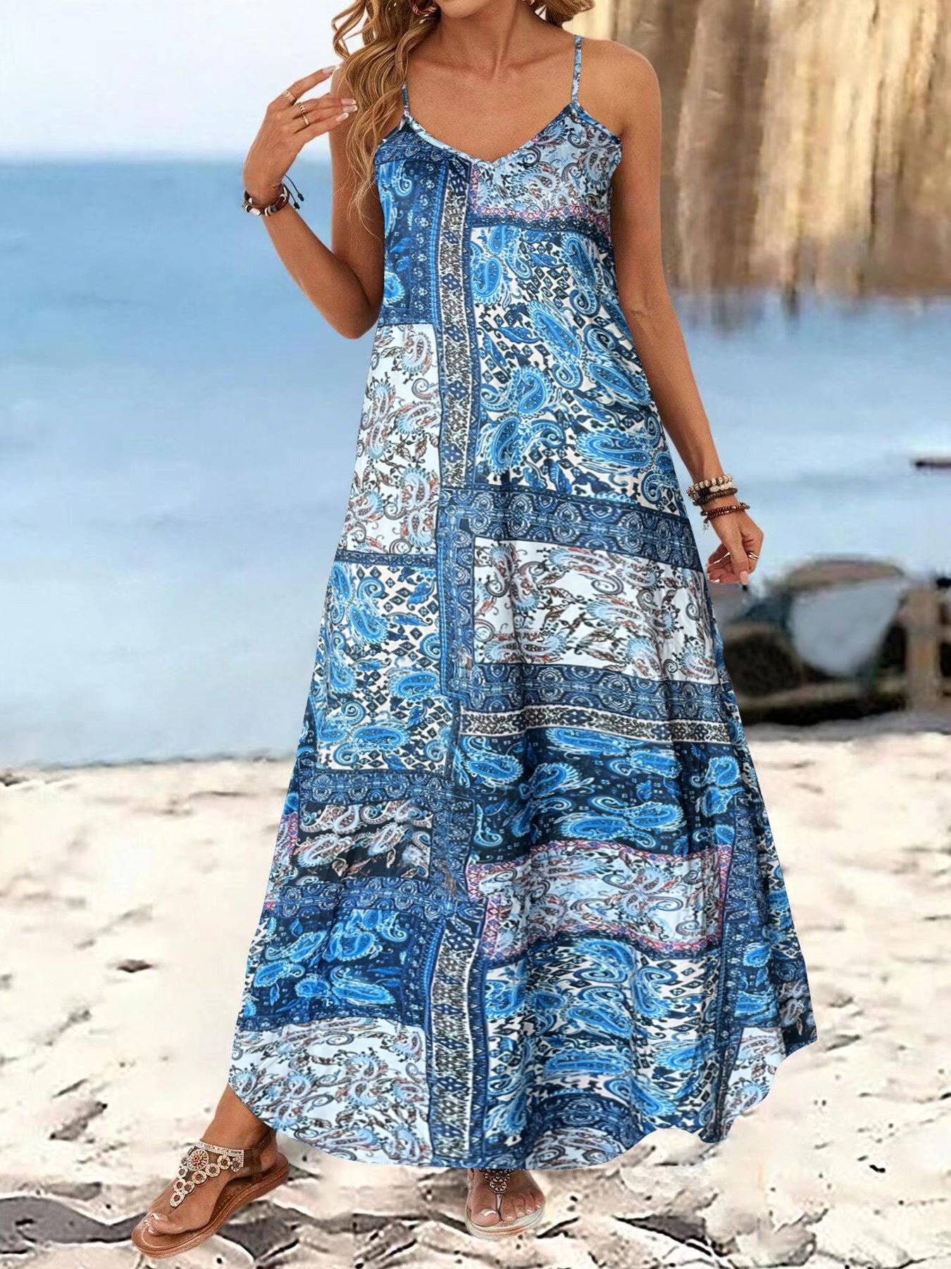 Damen Langärmliges Sommermaxikleid mit floralem Design und Spaghetti-Trägern Stalluxe