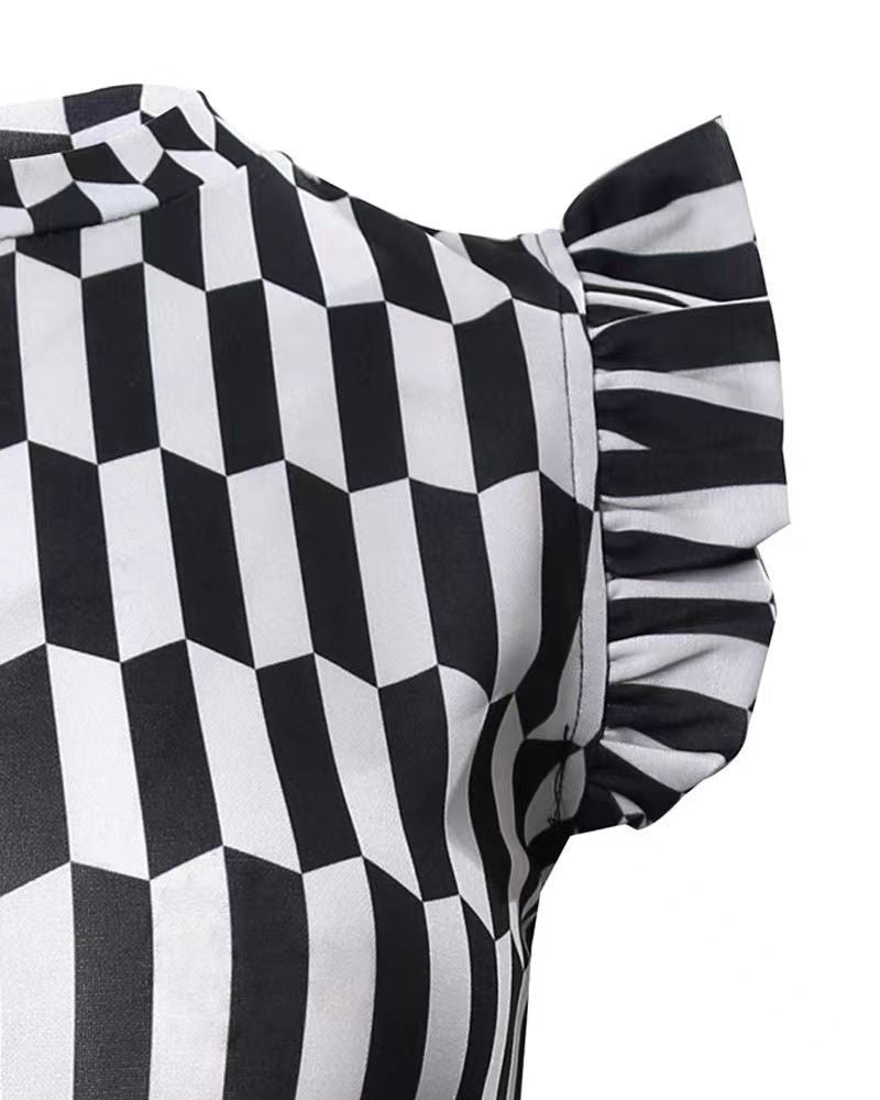 Damen Figurbetontes Kleid mit Rüschendetails und geometrischem Muster Stalluxe