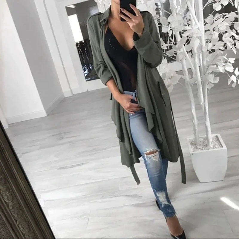Damen Longparka im Casual-Stil mit gefüttertem Design und praktischen Taschen Stalluxe