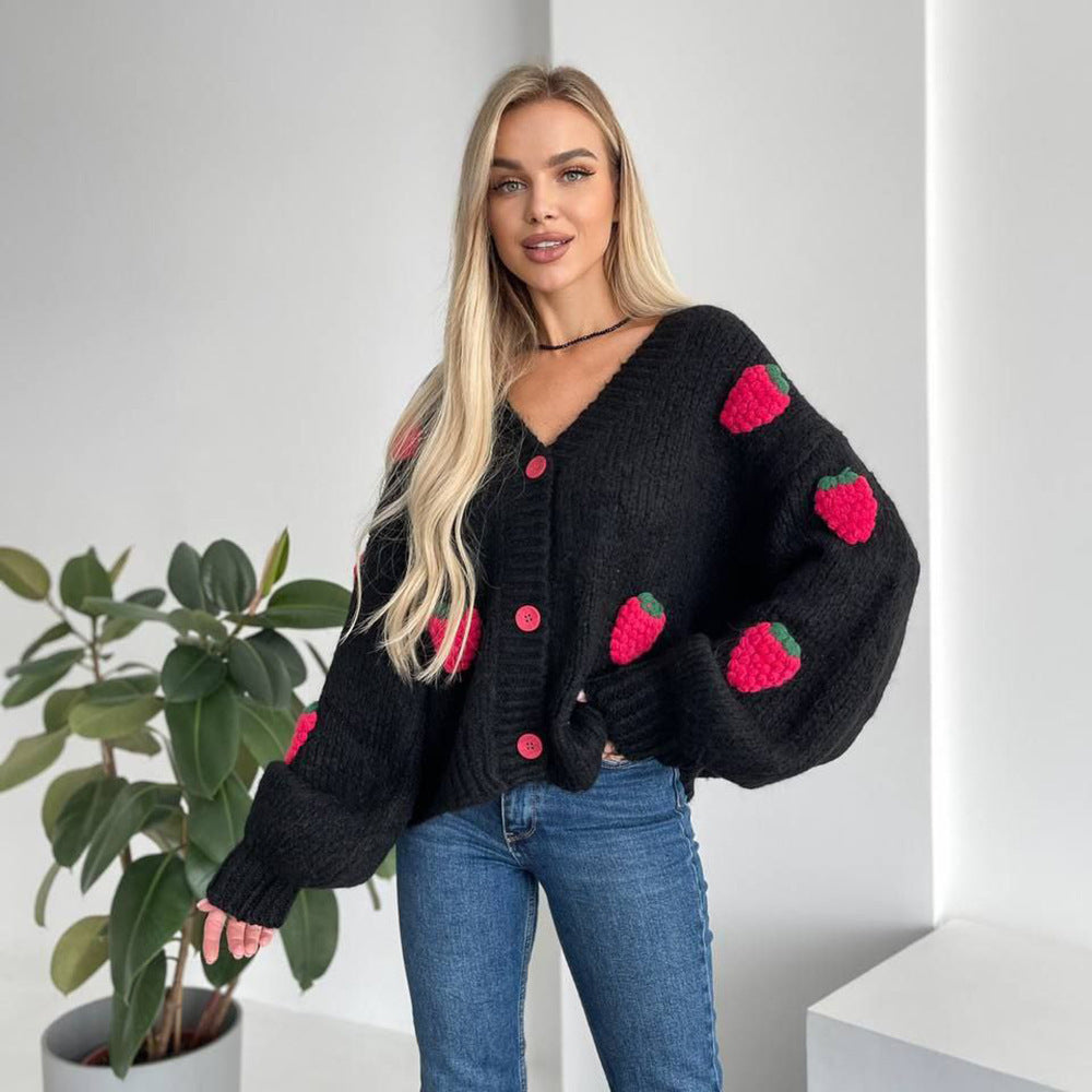 Damen Strickjacke mit verspieltem Erdbeermuster und weiten Ärmeln Stalluxe