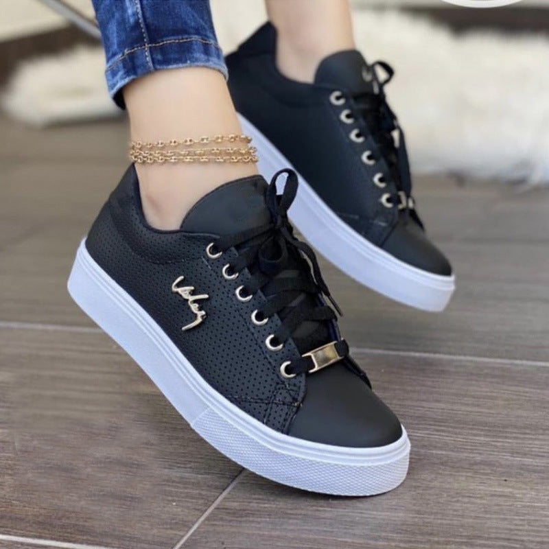 Damen Sportlich-elegante Sneakers mit perforierter Oberseite Stalluxe