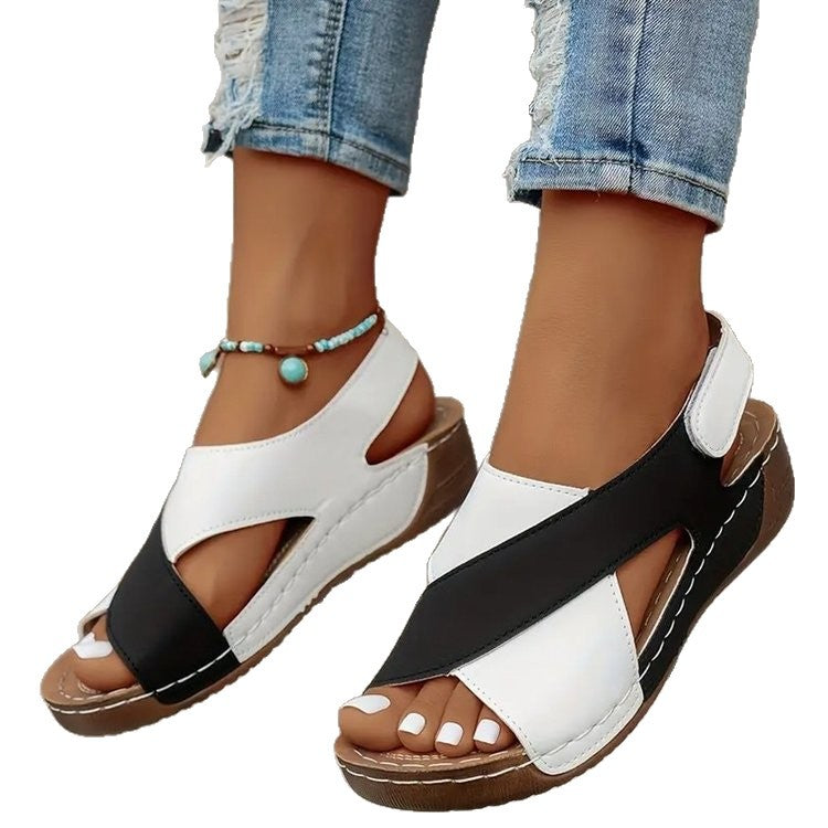 Damen elegante Resort-Sandalen mit bequemer Fußsohle und modischem Verschlusssystem Stalluxe