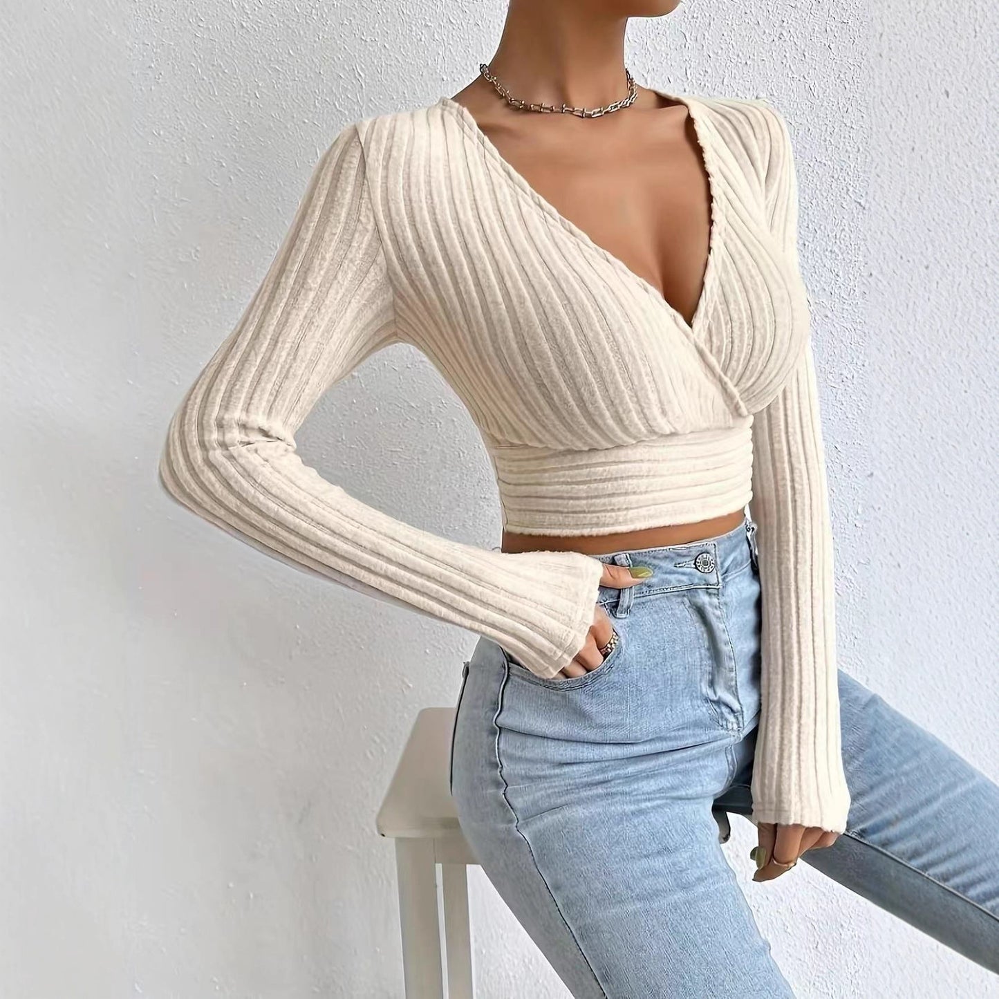 Damen Cropped Pullover mit V-Ausschnitt und raffiniertem Rippendesign Stalluxe