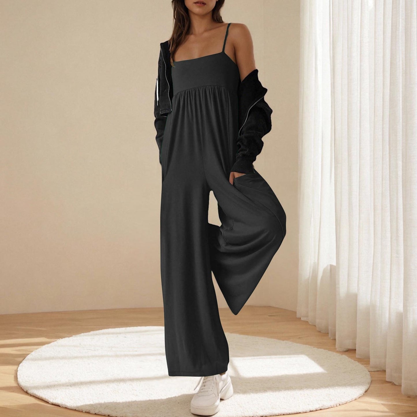 Damen lässiger Jumpsuit mit breitem Bein und verstellbaren Trägern Stalluxe