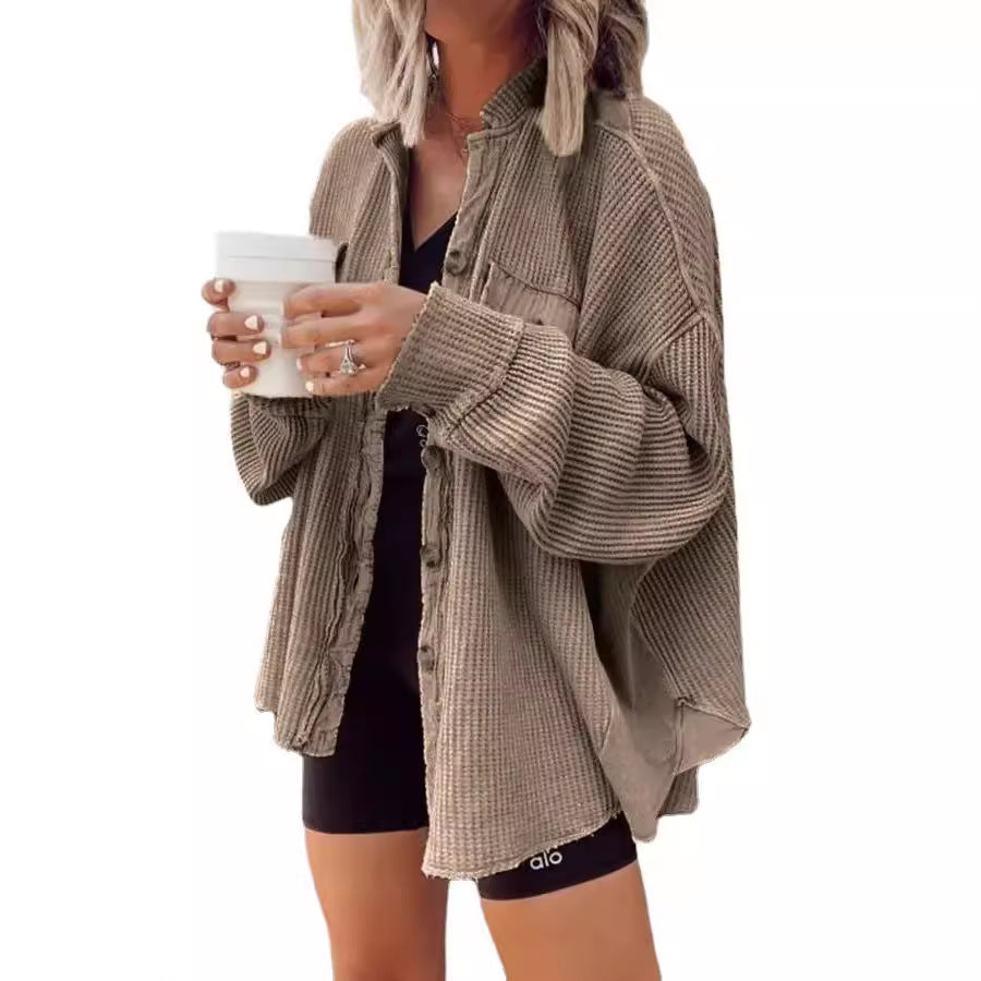 Damen Lässige Waffle-Strickjacke mit praktischen Taschen und Knopfdetails Stalluxe