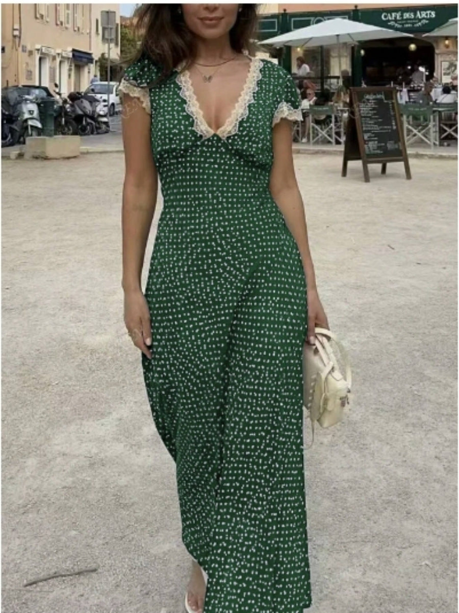 Damen Maxikleid mit raffiniertem Schnitt und floralen Spitzenakzenten Stalluxe
