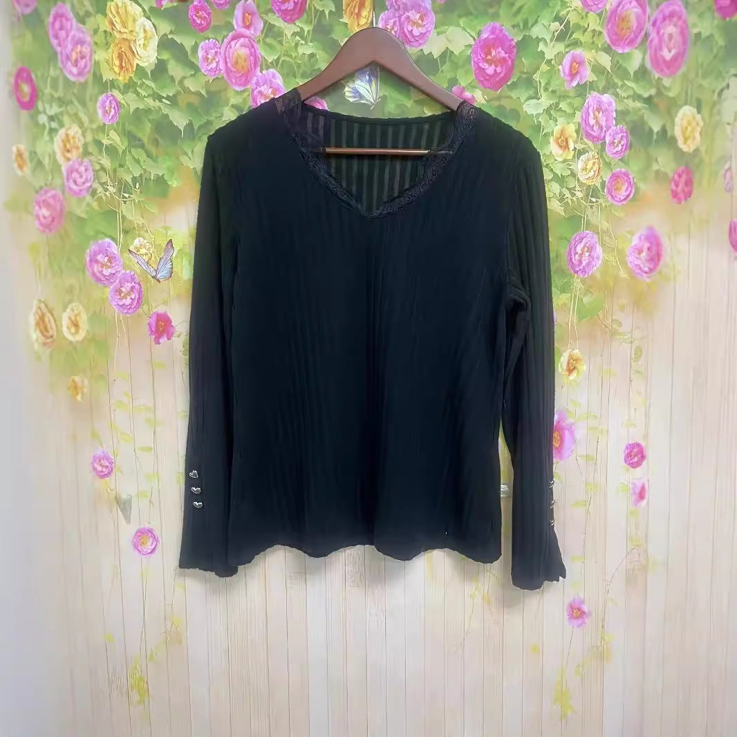 Damen Langarmshirt mit elegantem Spitzenausschnitt und Rippstruktur Stalluxe