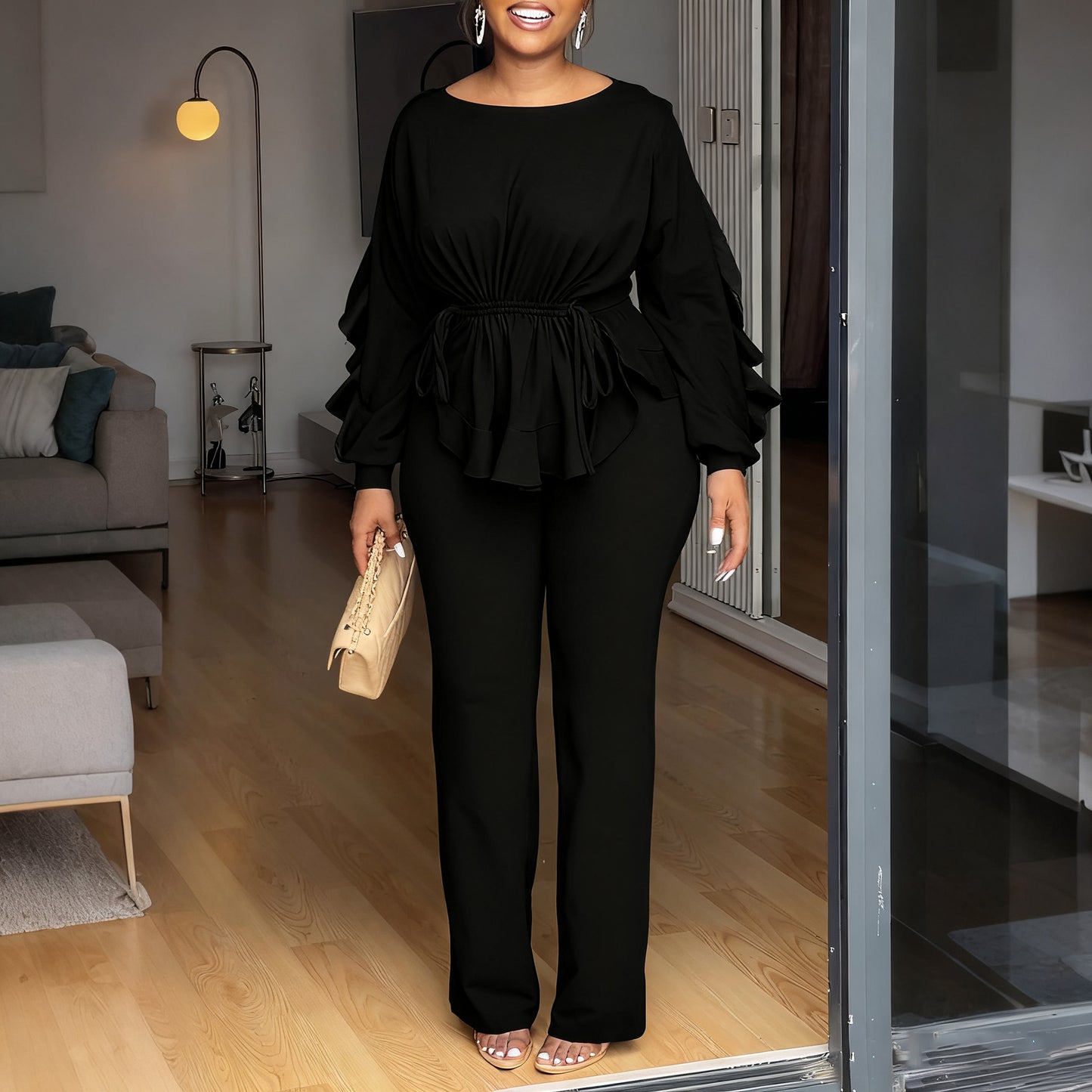 Damen Elegant geschnittenes Jumpsuit mit Rüschendetails und tailliertem Schnitt Stalluxe