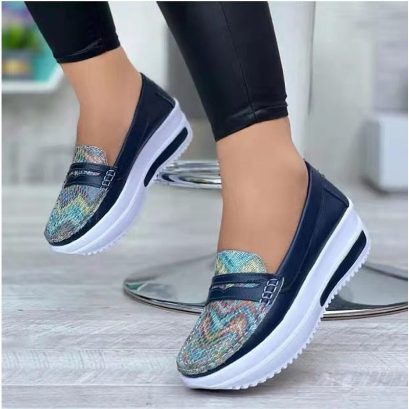 Damen Modische Slip-On Sneakers mit schimmerndem Schlangenleder-Design Stalluxe