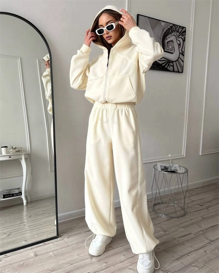 Damen sportliches Freizeitjacken- und Hosen-Set mit trendy Schnitt und elastischem Bund Stalluxe