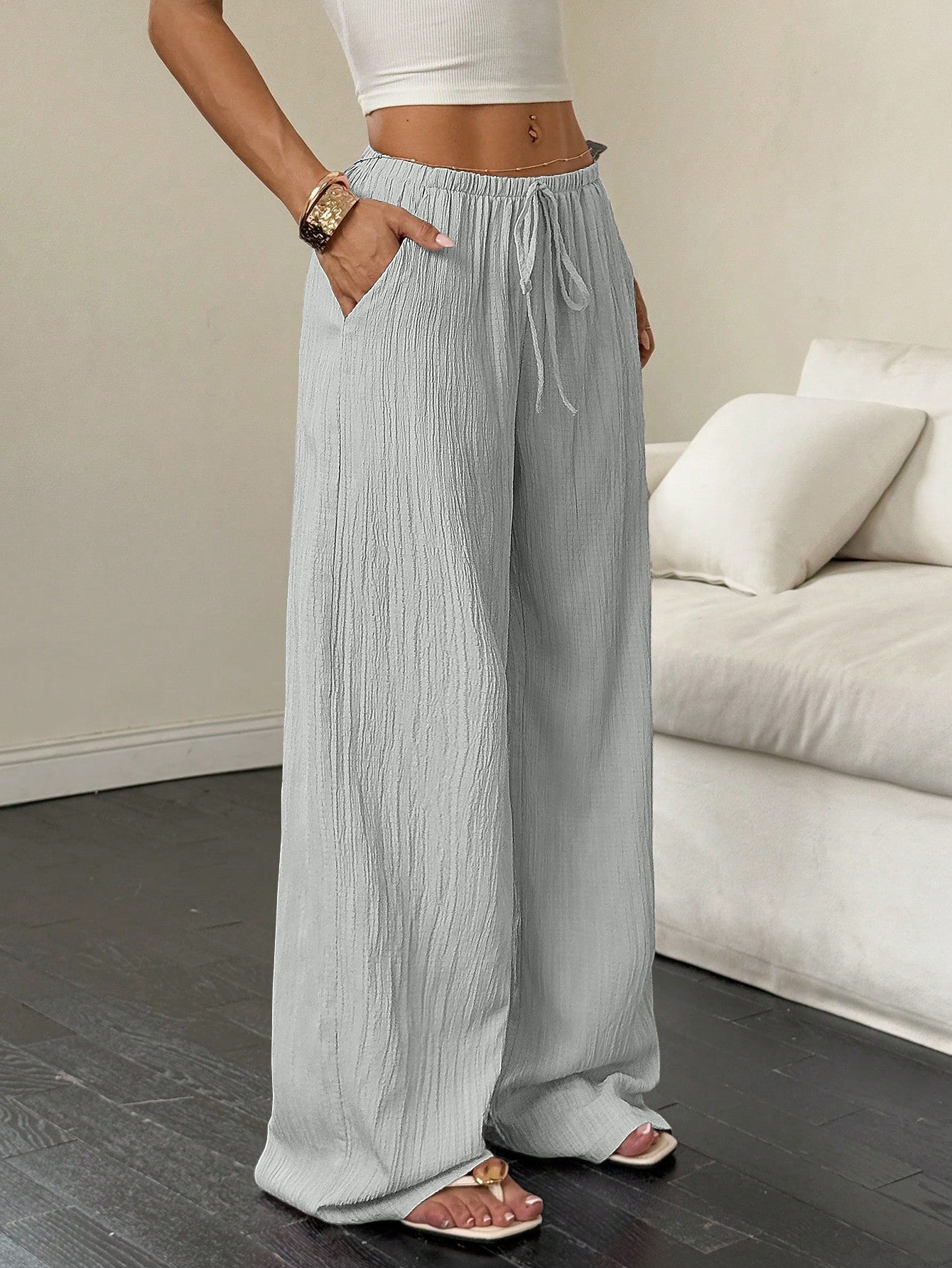 Damen Weite Hose mit elastischem Bund und seitlichen Taschen Stalluxe