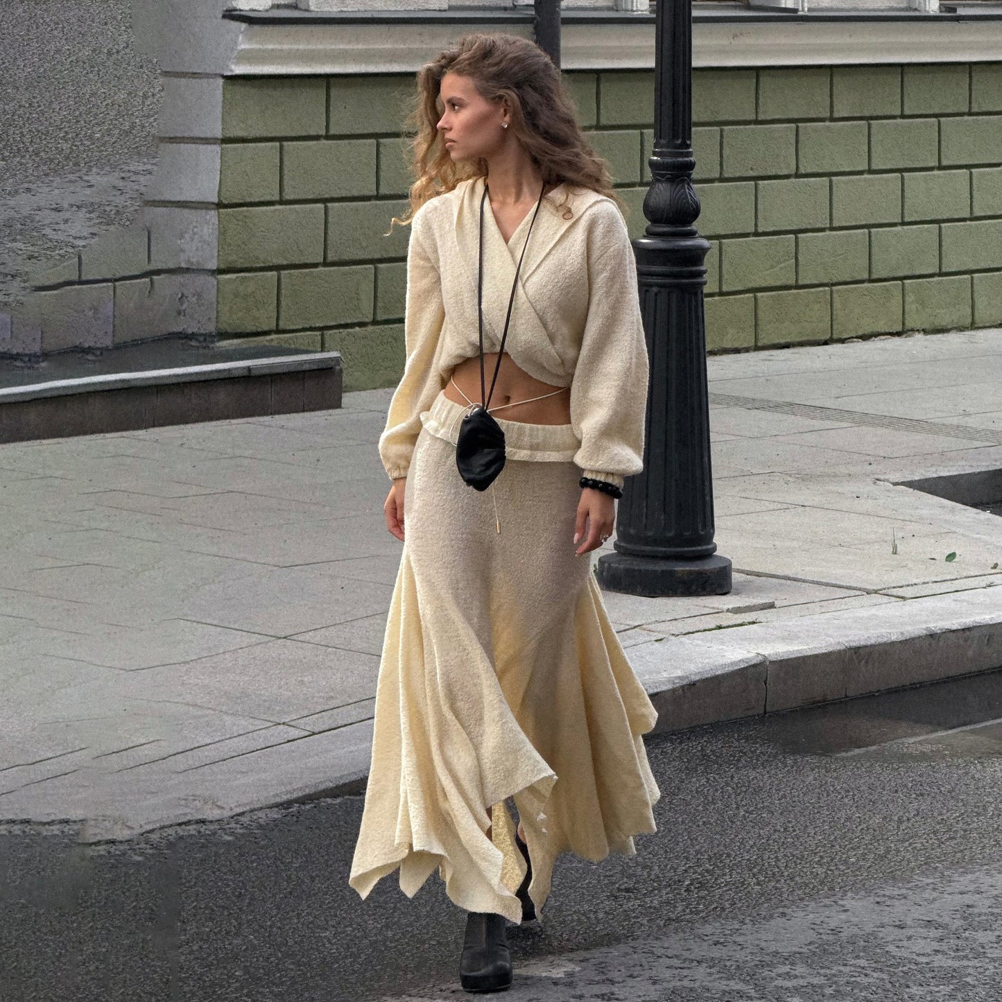 Damen Strickkleid mit lässigem Oberteil und voluminösem Rock Stalluxe