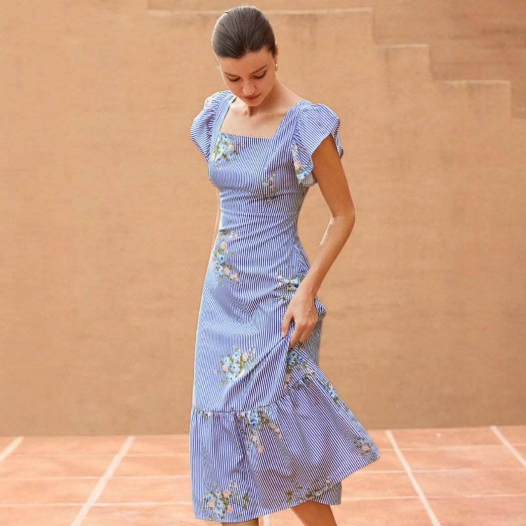 Damen Maxikleid mit floralem Streifenmuster und taillierter Silhouette Stalluxe