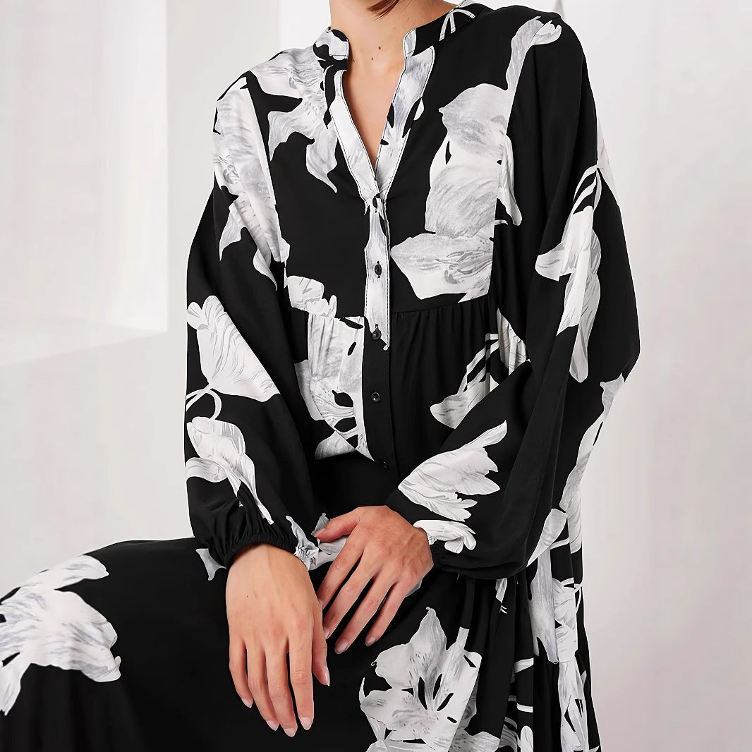 Damen Maxikleid mit floralem Print und elegantem Knopfdesign Stalluxe