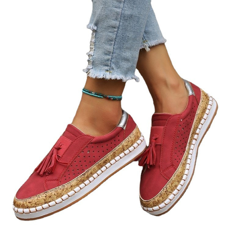 Damen Sportliche Slip-On Sneakers mit modischem Querriemen und geflochtenem Detail Stalluxe