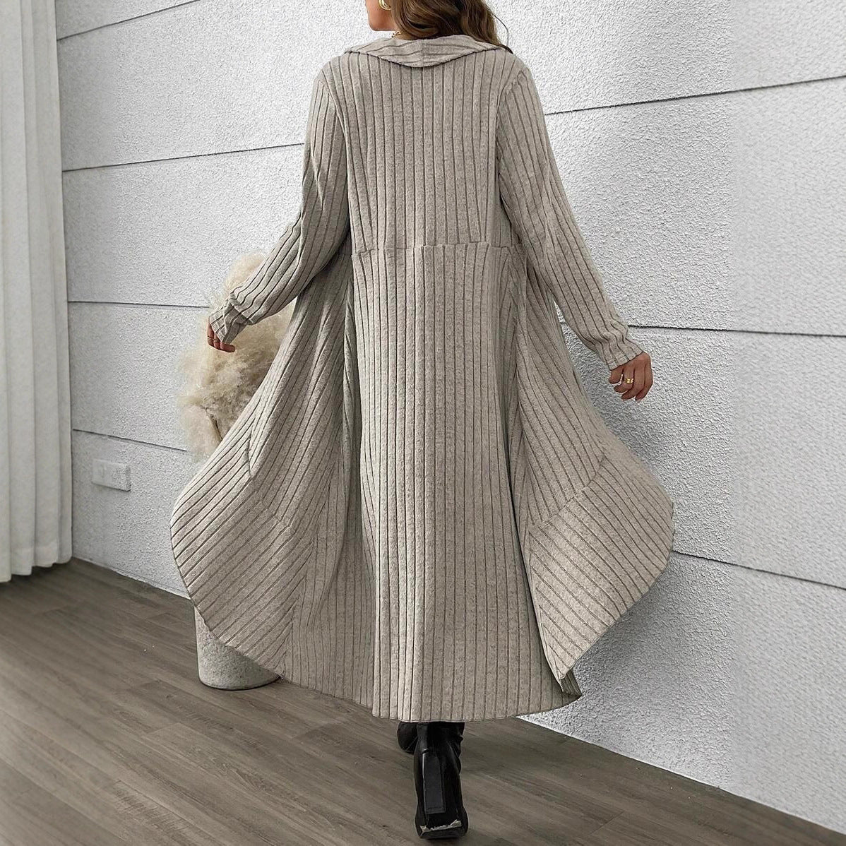 Damen Strickjacke mit asymmetrischem Saum und modischer Schnalle Stalluxe