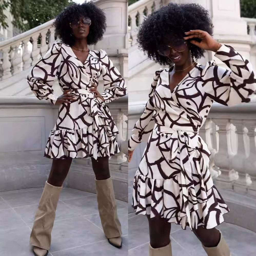Damen Kurzarmkleid mit Raffungen und tierischem Muster Stalluxe