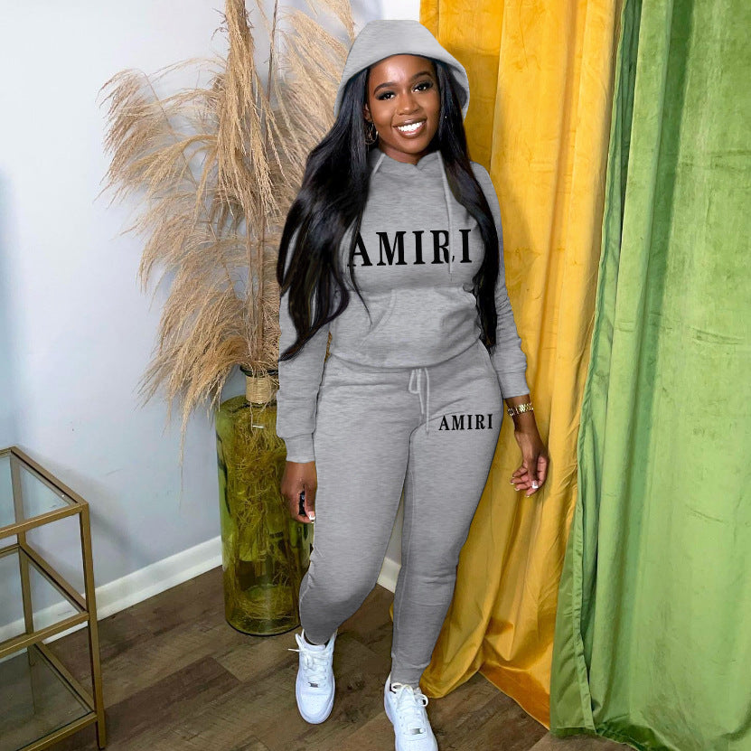 Damen Jogginganzug mit modernem Logo Stalluxe